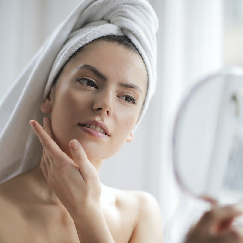 Idratare la pelle dopo l’estate: i migliori prodotti per viso e corpo